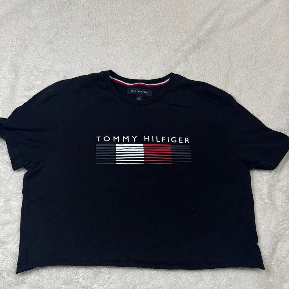 Tommy‎ Hilfiger Black Crop Tee